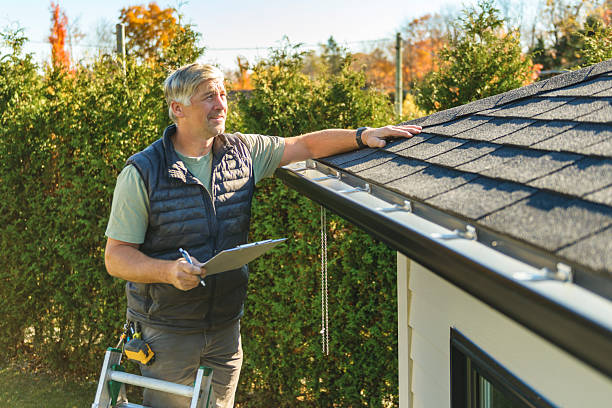 Professional Roofing technician working in Piermont, NY